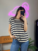 TENSIONE IN <br> Maglia a righe girocollo
