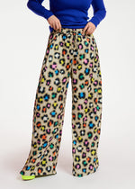 Essentiel Antwerp <br>Pantaloni beige a gamba larga con stampa leopardata multicolor