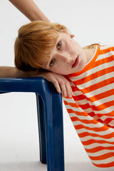Compañía Fantástica <br>T-shirt basic con fantasia a righe e ricamo di gamberetti